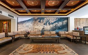 Hotel Lo Mustang